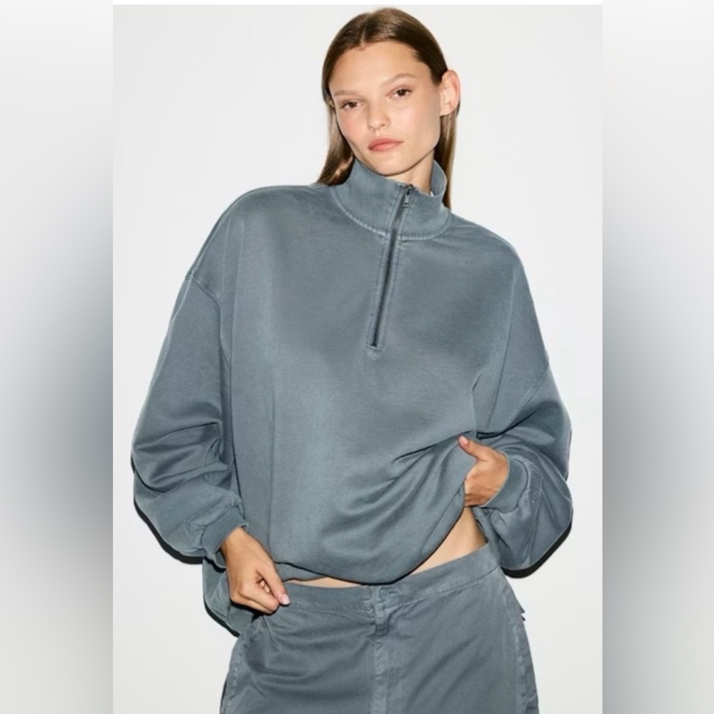 NWT SKIMS Zircon Boyfriend Fleece Half Zip Pullover slouchy. Size Small